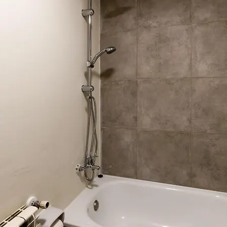 Hotel Piscis